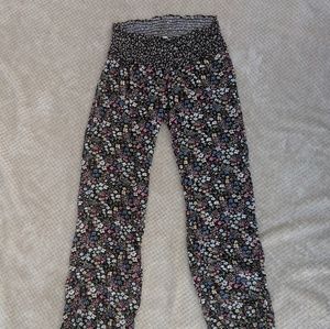 Jessica Simpson maternity pants